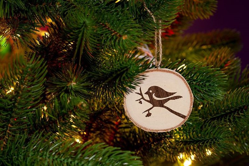 【可爱聖誕禮物】聖誕鳥圖案手工木吊飾 - 擺飾/家飾品 - 木頭 卡其色