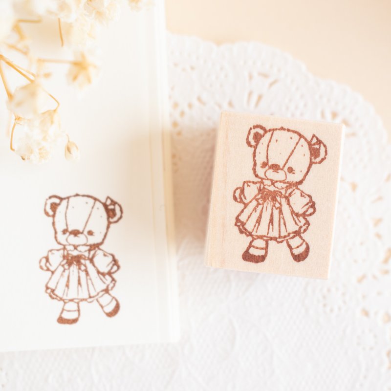 Teddy Bear Going Out - Rubber Stamp - ตราปั๊ม/สแตมป์/หมึก - ยาง สีนำ้ตาล