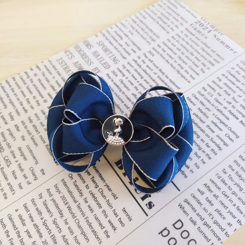 Elegant plain satin ribbon three-dimensional bow spring clip - Hair Accessories - Other Materials Blue