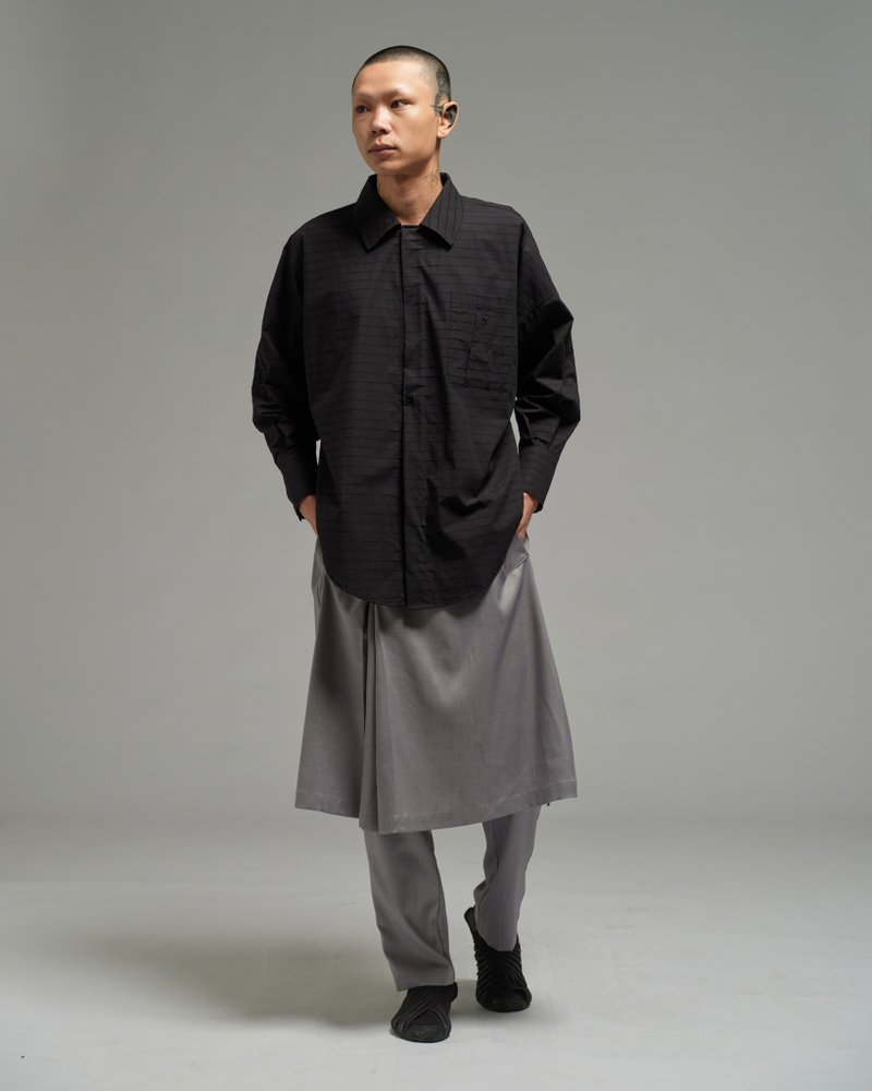 Unisex: Batwing Shirt (Black) - 男襯衫/休閒襯衫 - 棉．麻 黑色