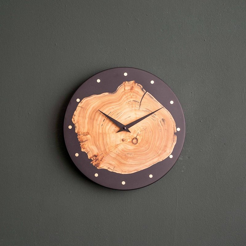 Silent wall clock brass furniture / Engraved clock custom items - 時鐘/鬧鐘 - 木頭 咖啡色