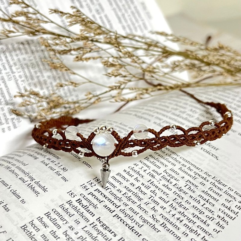 月光石編織頸鍊/女王款 - 項鍊 - 水晶 咖啡色