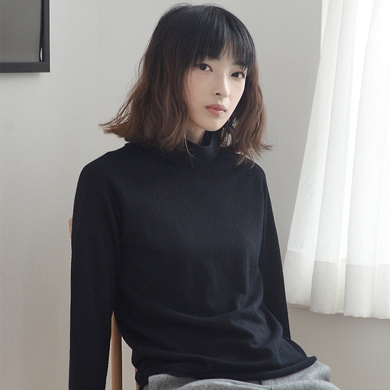 black woolen sweater| Australian Merino wool  - ニット・セーター - ウール ブラック