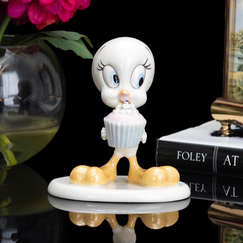American Lenox Tweety ivory hand-painted inlaid crystal birthstone birthday ceramic cartoon porcelain doll - Stuffed Dolls & Figurines - Porcelain 