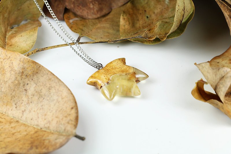 Autumn (Necklace) Collection - สร้อยคอ - กระดาษ สีเหลือง