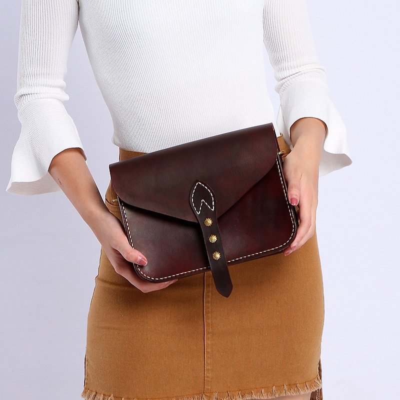 [Cutting line] Pure hand dyed hand stitched vegetable tanned leather retro leather saddle bag ladies shoulder bag chocolate color - Messenger Bags & Sling Bags - Genuine Leather Brown