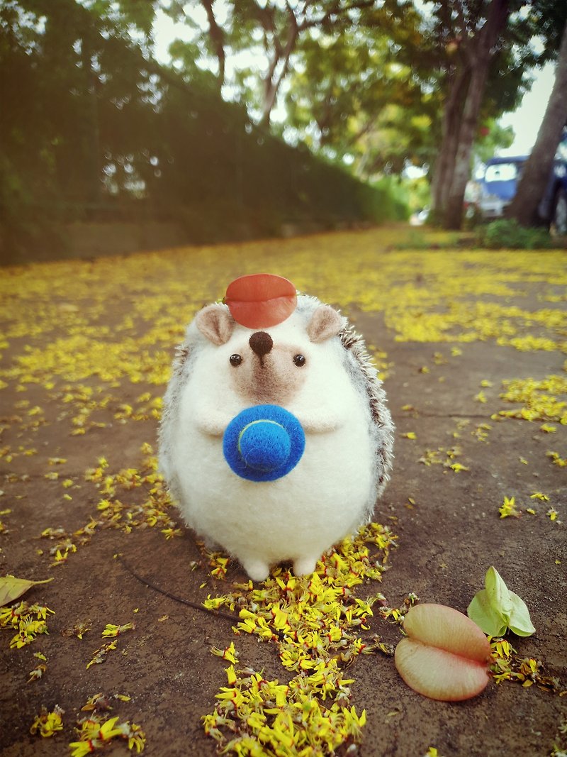 Chubby Hedgehog-Giant Baby Hedgehog/Decoration - Stuffed Dolls & Figurines - Wool White