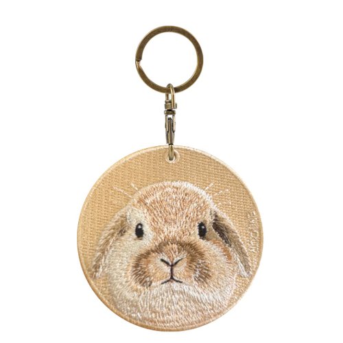 EMJOUR EMJOUR 雙面刺繡吊飾 - 垂耳兔 | 模擬刺繡