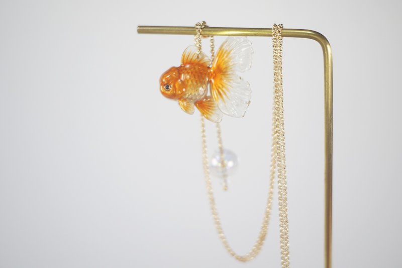 Thai Lion Goldfish Sweater Chain Three Colors into Independent Design Good Luck Koi Creative Accessories Exchange Gift - Necklaces - Resin Multicolor