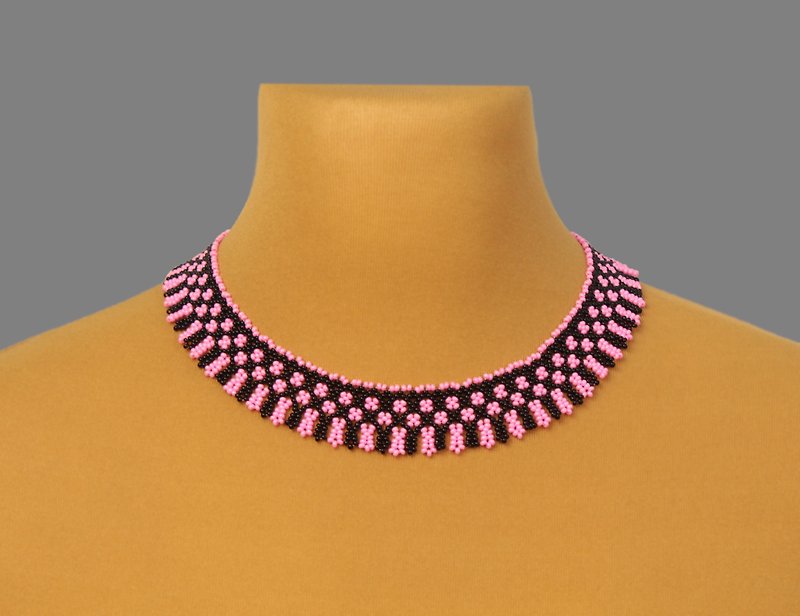 Pink and black necklace , Seed bead necklace cute jewelry for women - Collar Necklaces - Glass Pink