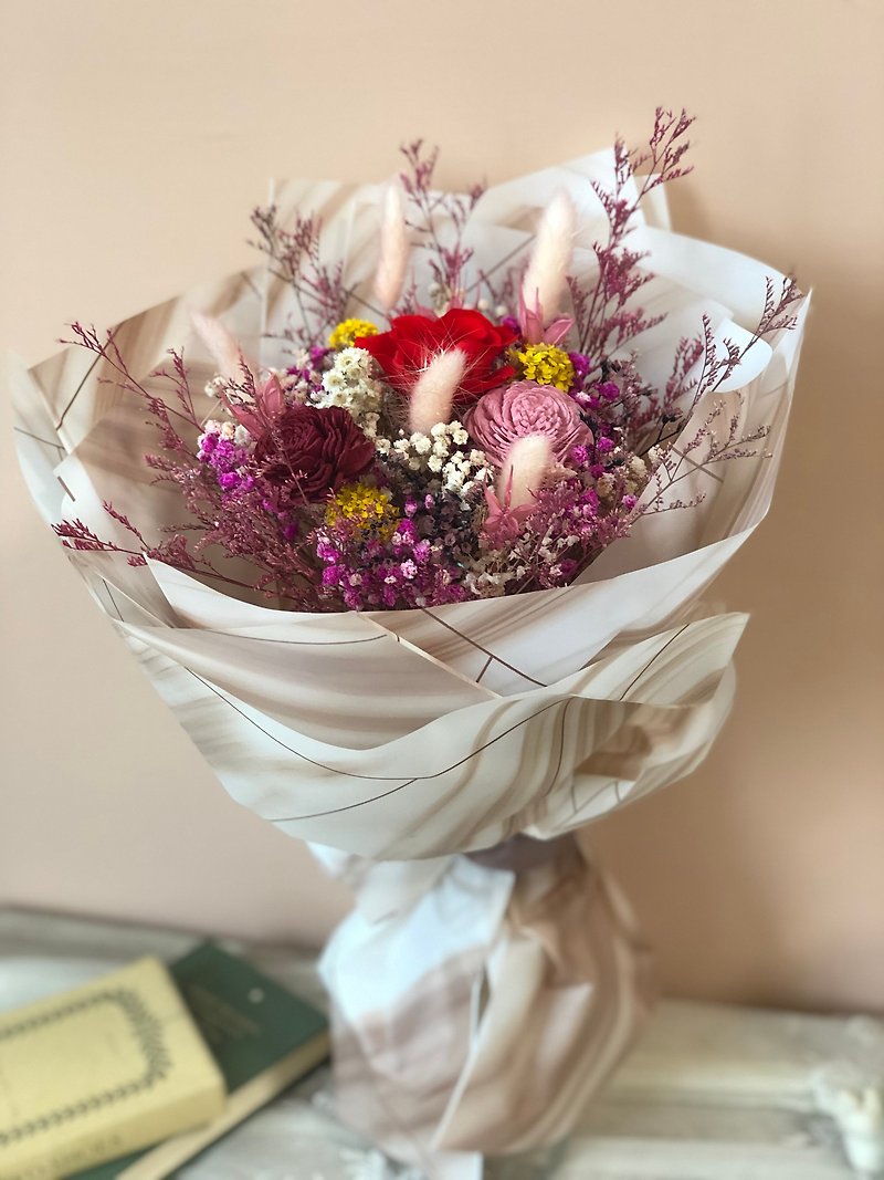 情人節送女友的乾燥花花束 - 乾花/永生花 - 植物．花 紅色