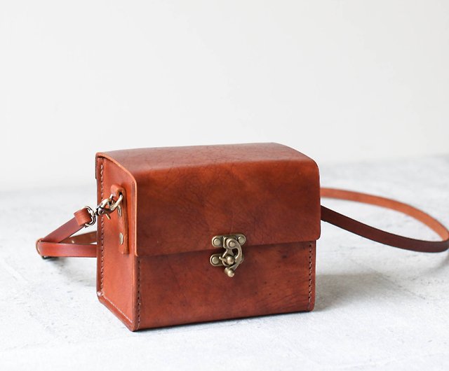 Classy Hand Stitched Tan caramel Leather Camera Case - Shop The Earthy  Handmade Camera Bags & Camera Cases - Pinkoi