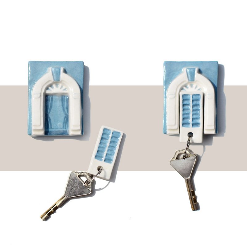 Magnetic Ceramic Keychain Old Town Collection Light blue window shape - Pottery & Ceramics - Pottery Blue