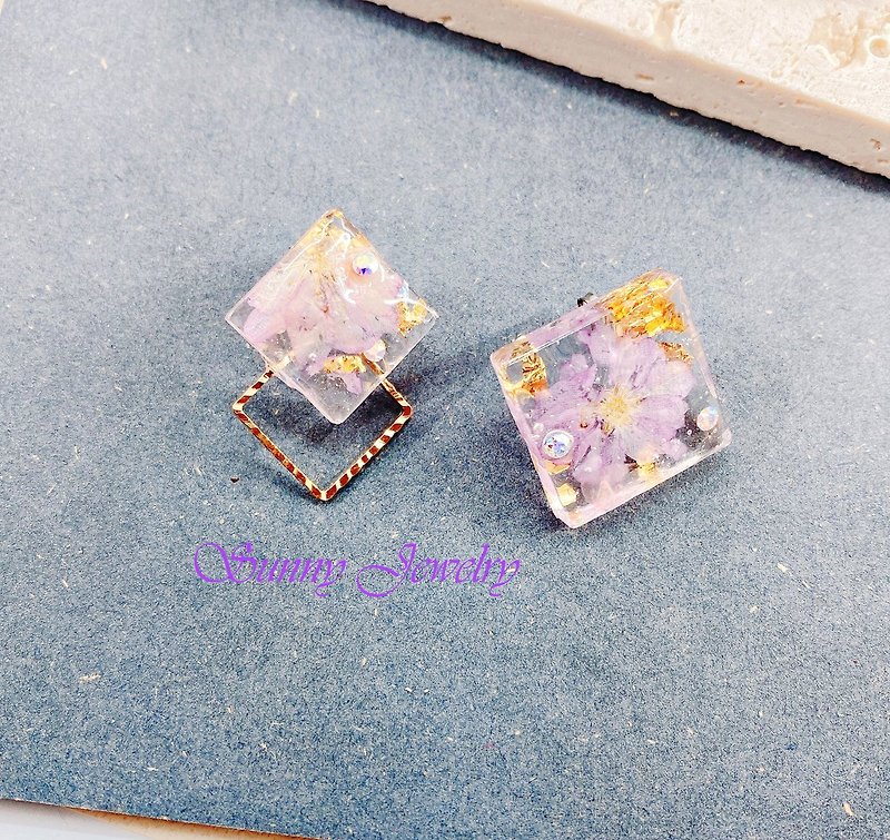 Yae Sakura Earrings - Earrings & Clip-ons - Plants & Flowers Pink