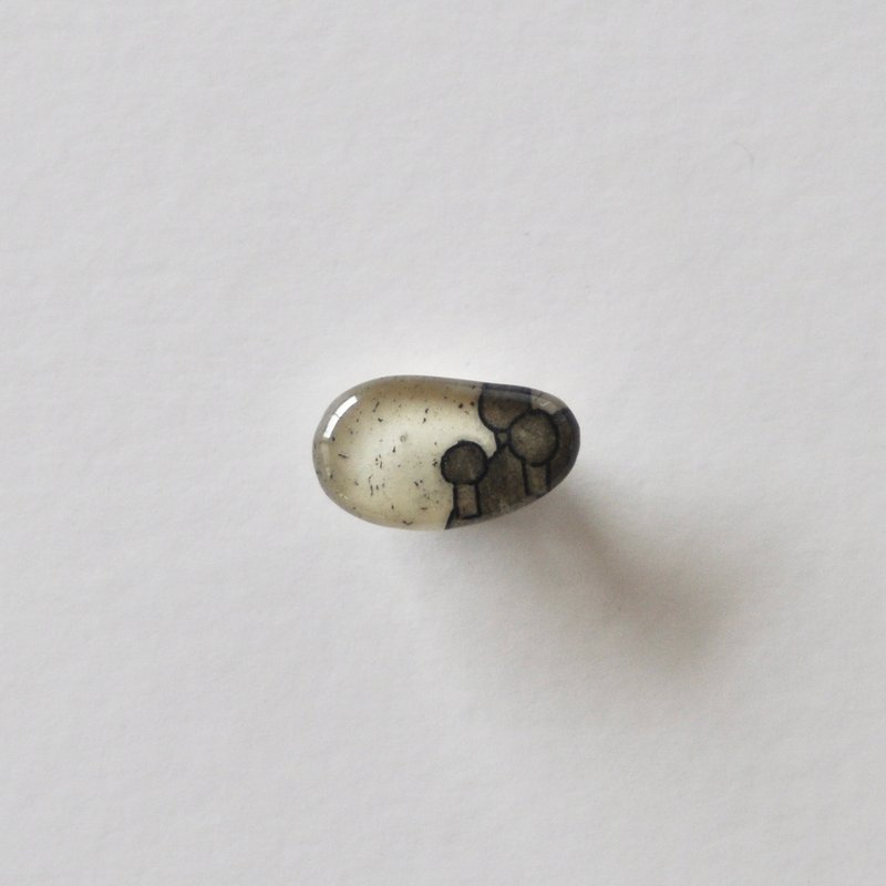 銅版畫碎片胸針 #0002 - 心口針/胸針 - 樹脂 灰色