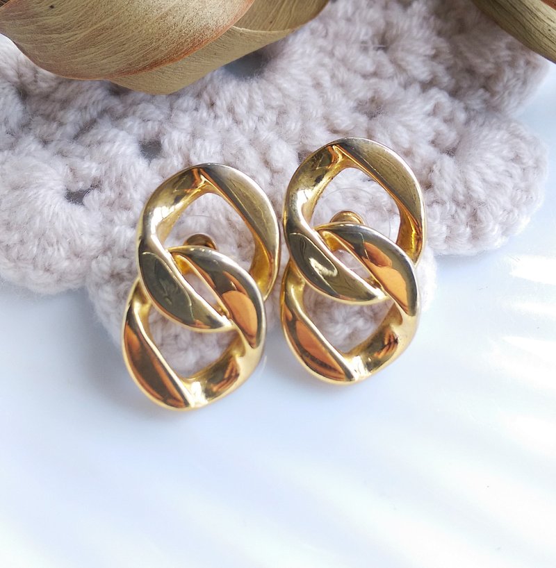 Vintage Jewelry 西洋古董飾品 金色調 復古簡約 針式耳環 - 耳環/耳夾/耳骨夾 - 其他金屬 紫色