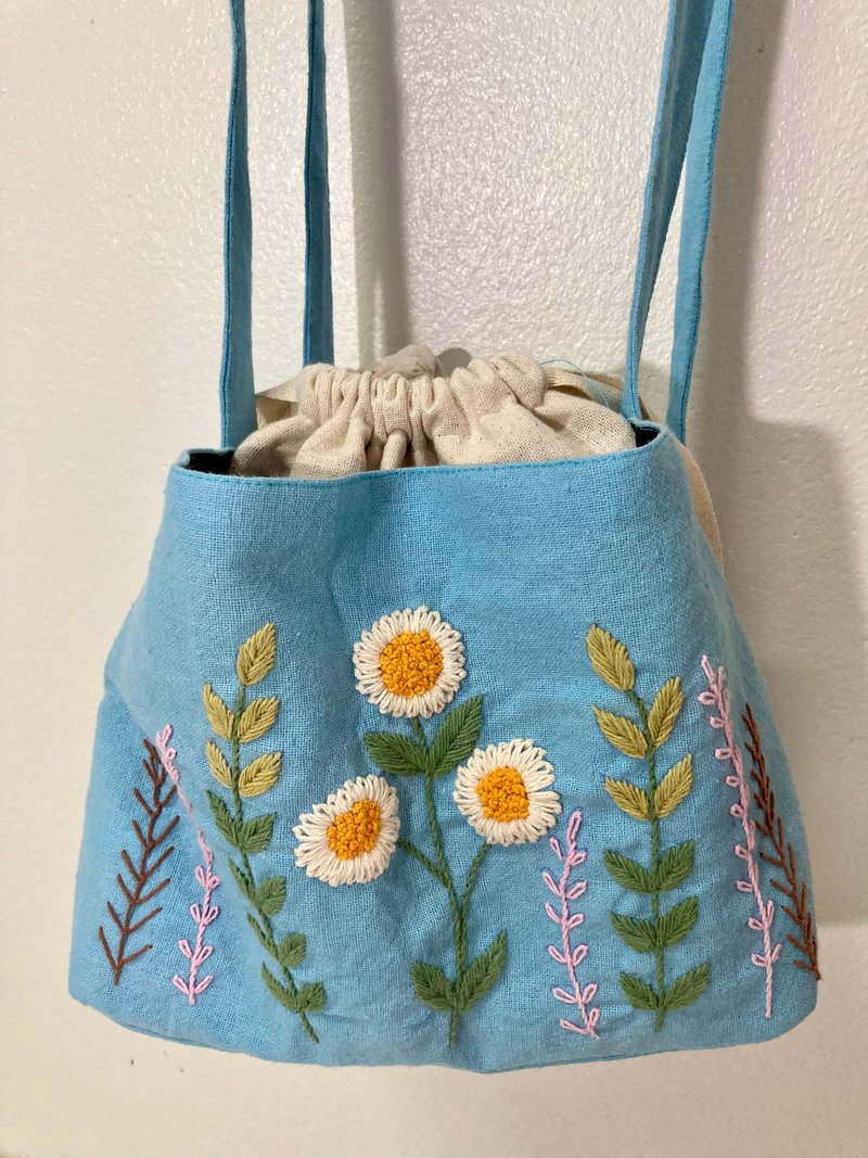 Hand embroidered  Crossbody bag - Drawstring Bags - Other Materials Multicolor