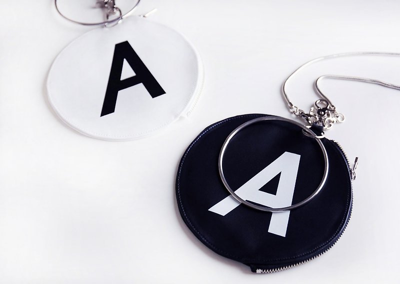 AM0000 ||| Circle A black and white with a large ring package group (including a chain) - กระเป๋าแมสเซนเจอร์ - วัสดุอื่นๆ สีดำ