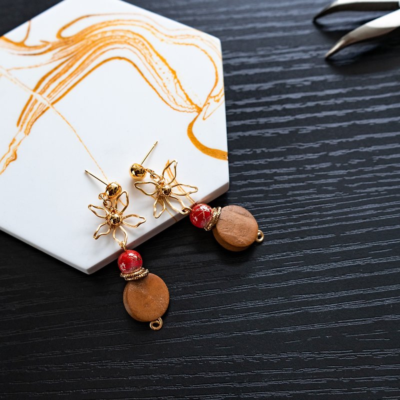 -Spring- 14K gold anti-allergic/hand-woven/metal wire art earrings_Missy.Aliii - Earrings & Clip-ons - Precious Metals Gold