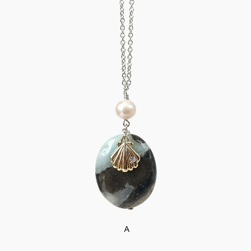 Black Amazonite Stone + Freshwater Pearl + Shell Charm Pendant Necklace - สร้อยคอ - เครื่องเพชรพลอย สีดำ