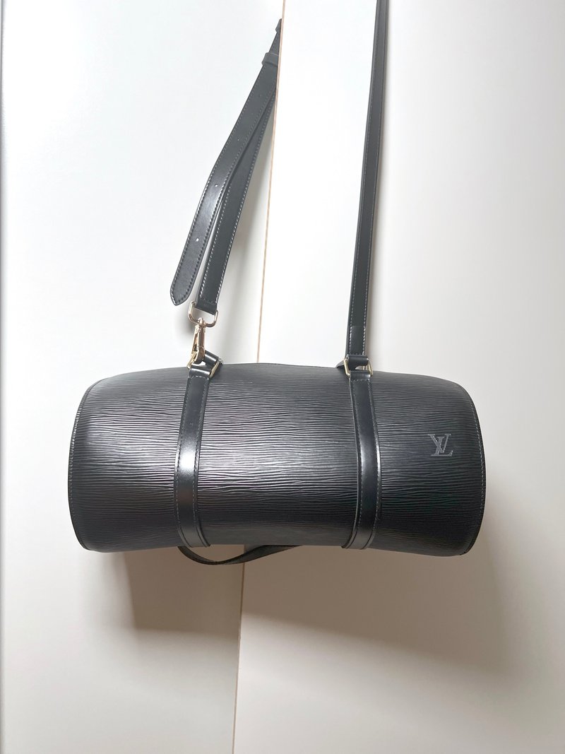 | RARE TO GO Second-hand | LV EPI leather black large cylinder bag side backpack (comes with side shoulder strap) - กระเป๋าถือ - หนังแท้ สีดำ