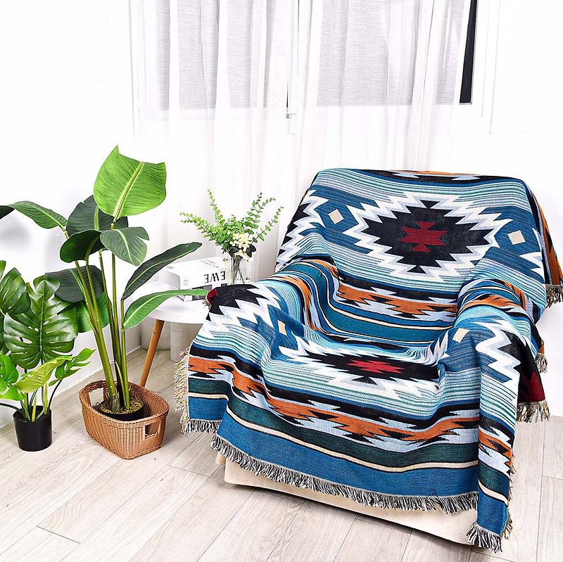 民族風露營居家雙面針織蓋毯沙發毯  女神貝加爾 150×125cm - 野餐墊/露營用品 - 棉．麻 藍色