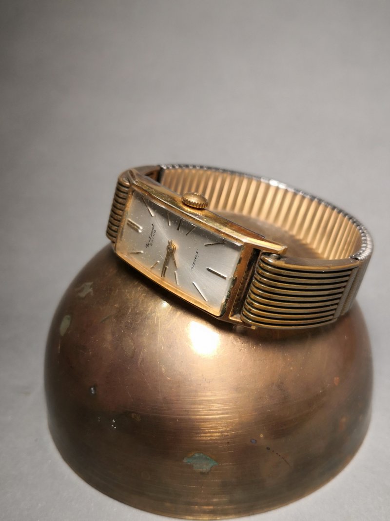 Seiko Seiko watch 1960s hand bracelet/gold plated/vintage - นาฬิกาผู้หญิง - โลหะ สีทอง