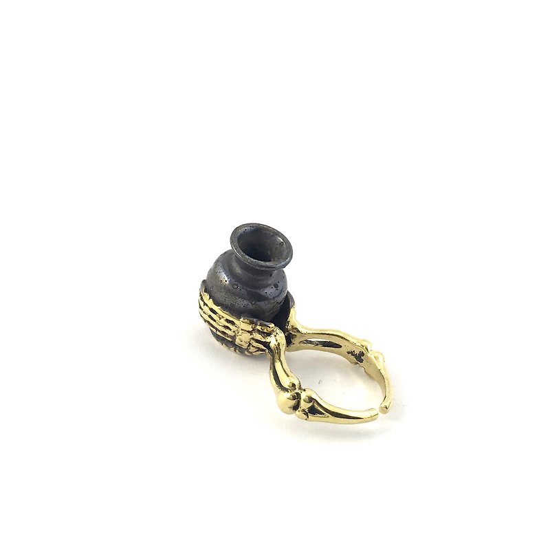 Zodiac Water Bearer bone ring is for Aquarius in Brass and oxidized antique color ,Rocker jewelry ,Skull jewelry,Biker jewelry - แหวนทั่วไป - โลหะ 