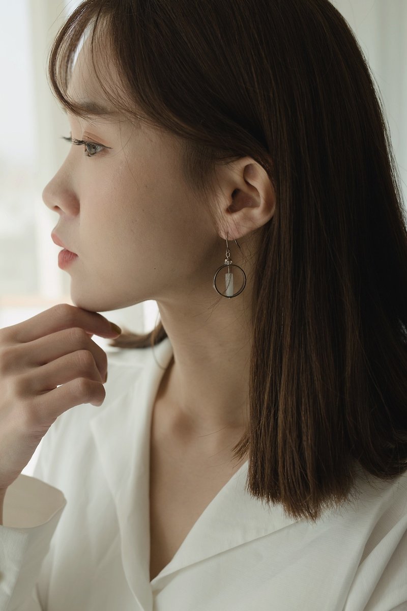 ZHU. Handmade earrings | The meaning of travel (natural stone / ear clip / Christmas / exchange gifts) - ต่างหู - เครื่องประดับพลอย สีเงิน