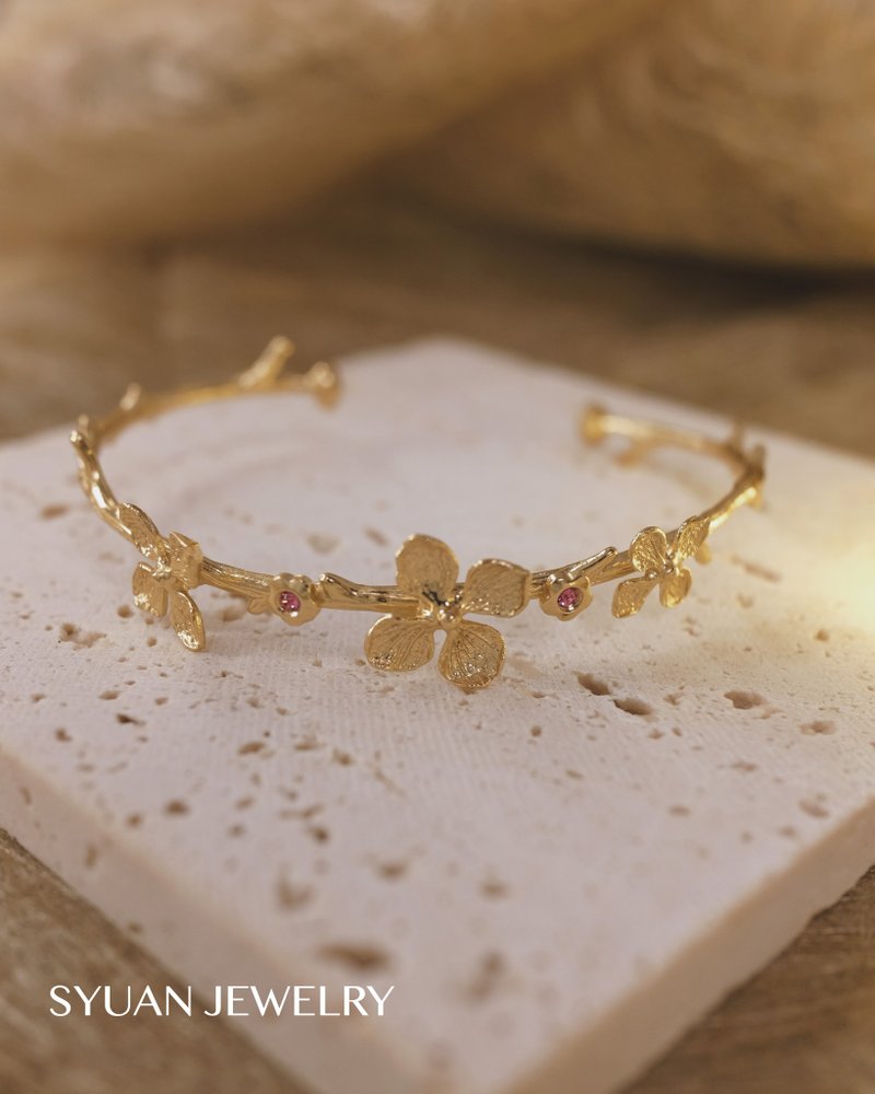 Moments of Joy- Jardin Caché Secret Garden Swarovski Rhinestone Bracelet - Bracelets - Other Metals 