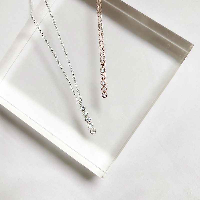 Five top moonstone rose gold necklaces - สร้อยคอ - กระดาษ สีทอง