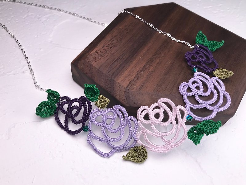 tatted rose necklace (purple) / gift / Swarovski crystal / customize - สร้อยคอ - ผ้าฝ้าย/ผ้าลินิน สีม่วง