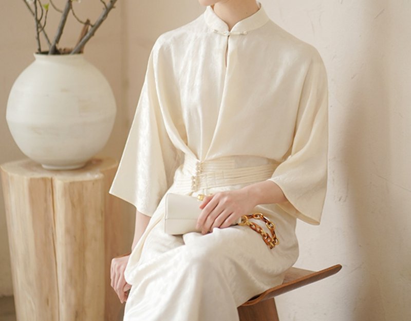 Chinese style improved cheongsam water drop stand collar girdle Chinese style dress - ชุดเดรส - ผ้าไหม ขาว