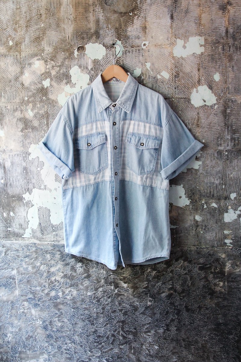 袅袅 department store-Vintage grid stitching cotton denim short-sleeved shirt retro - เสื้อเชิ้ตผู้หญิง - ผ้าฝ้าย/ผ้าลินิน 