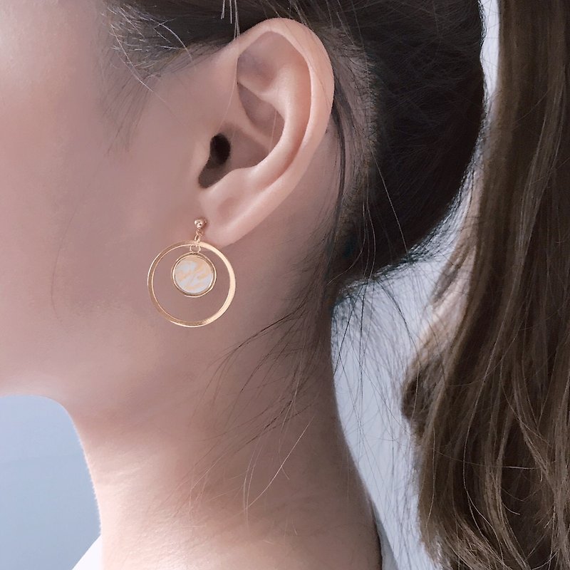 金色麥田 白金渲染耳環 手工耳環 可改夾式 - 耳環/耳夾 - 其他金屬 白色