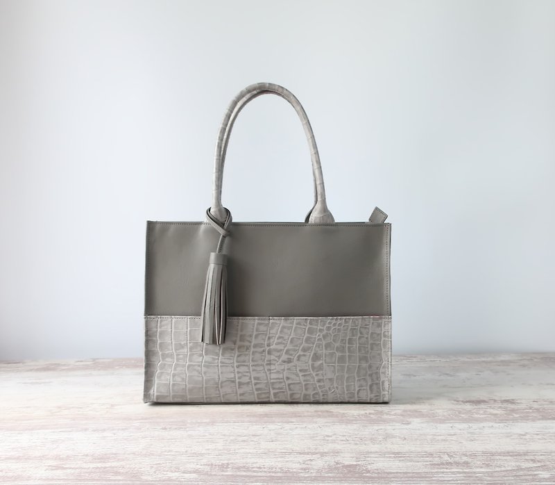 Shikaku tote bag・M size・Zipper ver・Gray・Cutwork ver・Made-to-order