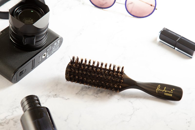 Moisturizing Hair Comb (Large) | Pandora’s Beauty Box - Makeup Brushes - Plastic Brown