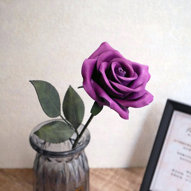 永不凋謝的愛~革玫瑰－紫 - 植物/盆栽/盆景 - 真皮 紫色