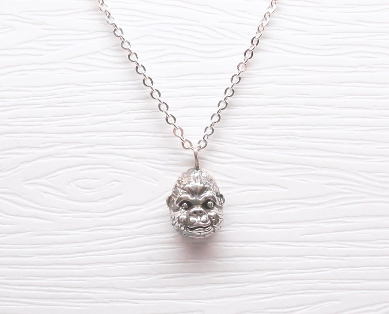 Ermao Silver[Animal Series - Baby Orangutan-Necklace] Silver - Necklaces - Silver Silver