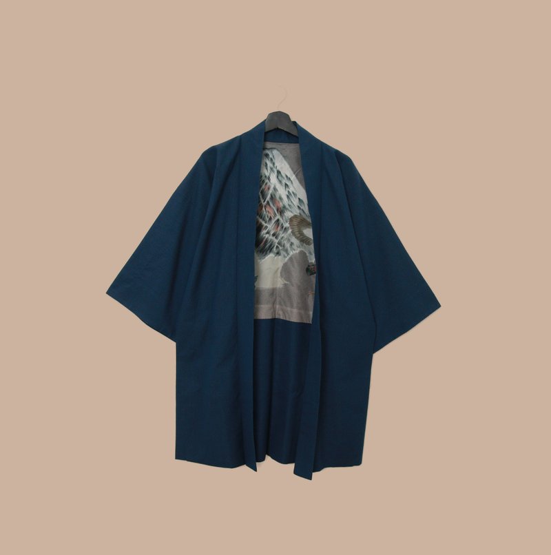 Back to Green-日本帶回羽織 老鷹山景畫M-18/vintage kimono - 女大衣/外套 - 絲．絹 