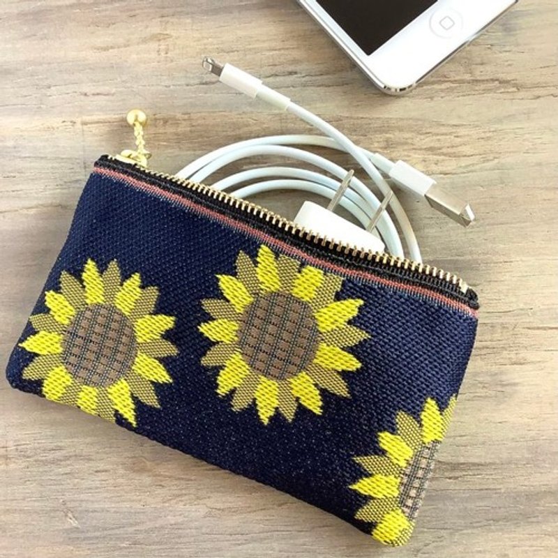 [Sunflower] Tatami border flat mini pouch coin purse card case green Japanese style sunflower nostalgia - กระเป๋าเครื่องสำอาง - วัสดุอื่นๆ 