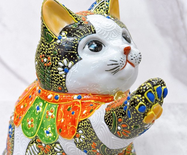 九谷焼招き猫 | 黒森小紋、サイズ6.5 - ショップ