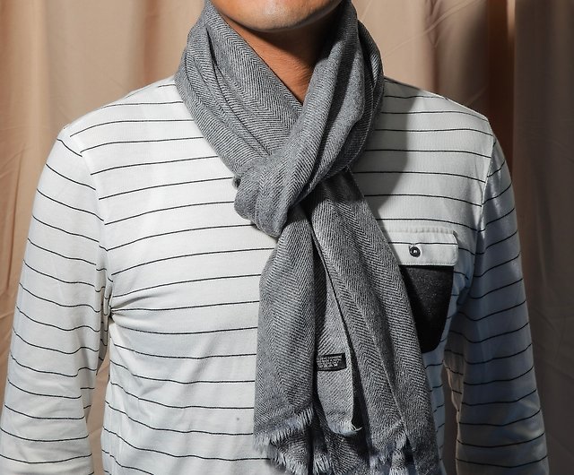 Classic Cashmere Cashmere Scarf/shawl] Gray pattern hand-woven thick style  suitable for men and women - Shop Allegro & Andante Knit Scarves & Wraps -  Pinkoi