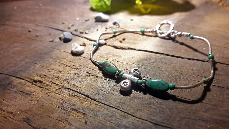 * ◎ turquoise bracelet sterling silver bracelet bend - Bracelets - Other Metals 