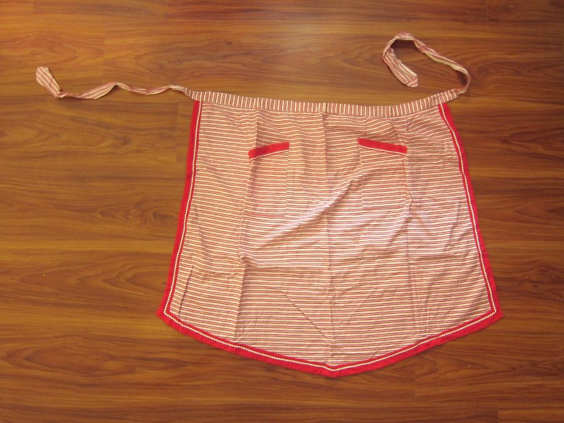 芬蘭棉麻復古紅條紋半身圍裙 - 圍裙 - 棉．麻 紅色