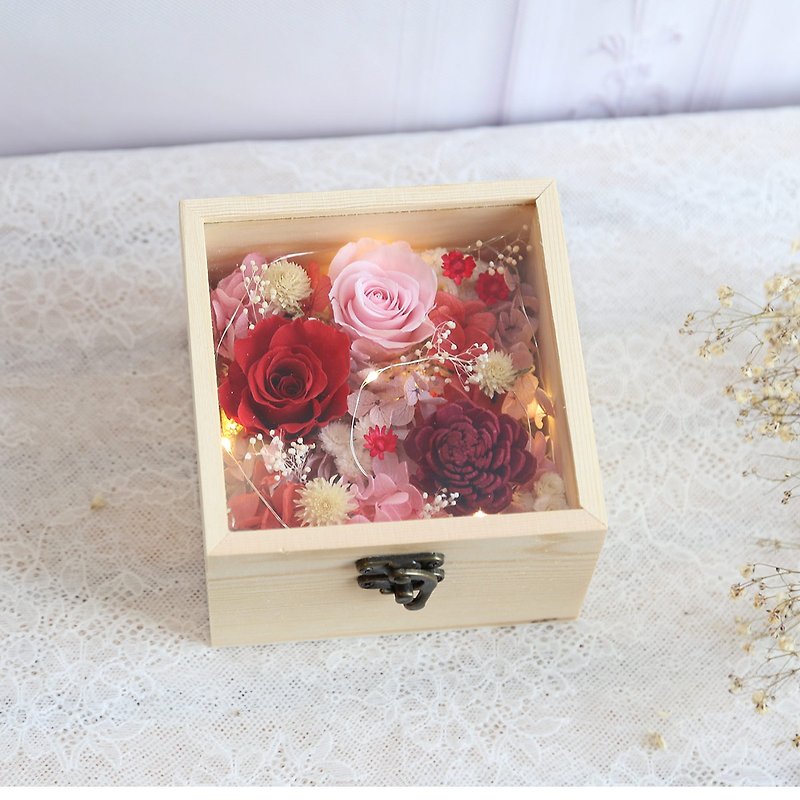 Christmas Gift Box C02/Eternal Flower. Dry Flower/Dry Flower Box/Valentine's Day/Exchanging Gifts/Small Gifts - Dried Flowers & Bouquets - Paper 