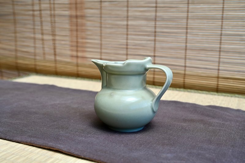 青瓷僧帽茶海 - 茶壺/茶杯/茶具 - 陶 