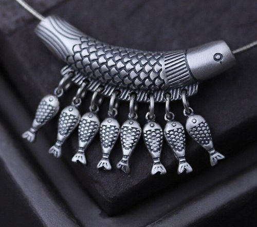 garyjewelry Real S990 Silver Fine Jewelry for Women Ethnic Carve Fishes Tassel Pendant