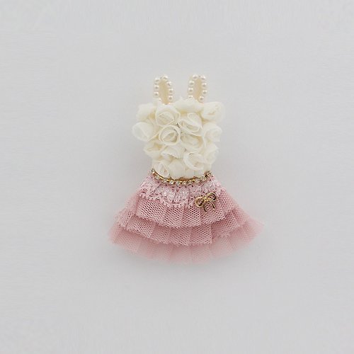verymignon Princess indypink mini dress brooch