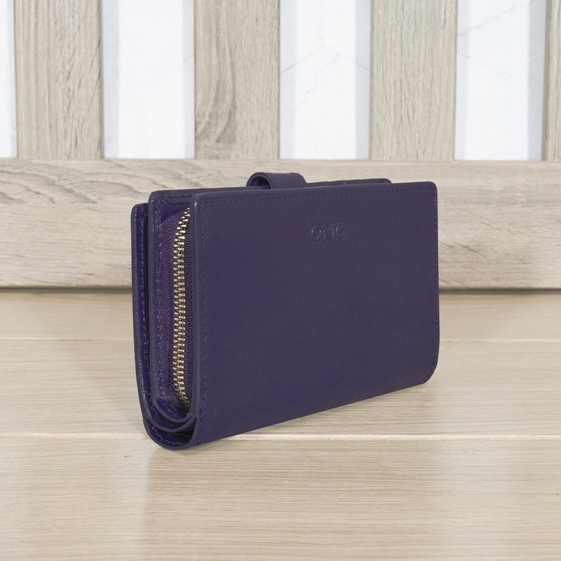 義大利植鞣革舌扣零錢袋牛皮中夾95139(深紫) - 錢包/皮夾/長短夾 - 真皮 紫色